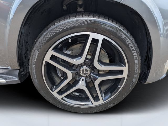 Used 2017 Mercedes-Benz GLS 550 4MATIC image 10