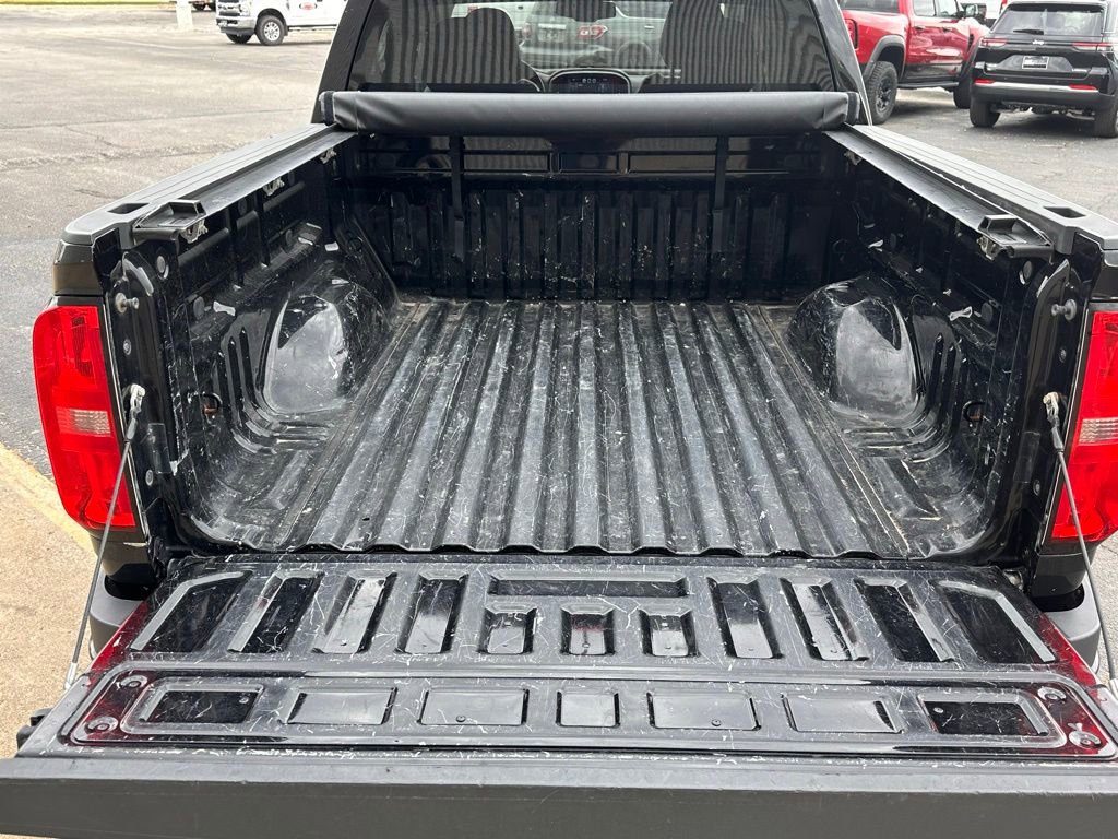 Used 2015 Chevrolet Colorado Z71 image 16