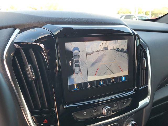 Used 2023 Chevrolet Traverse RS image 28