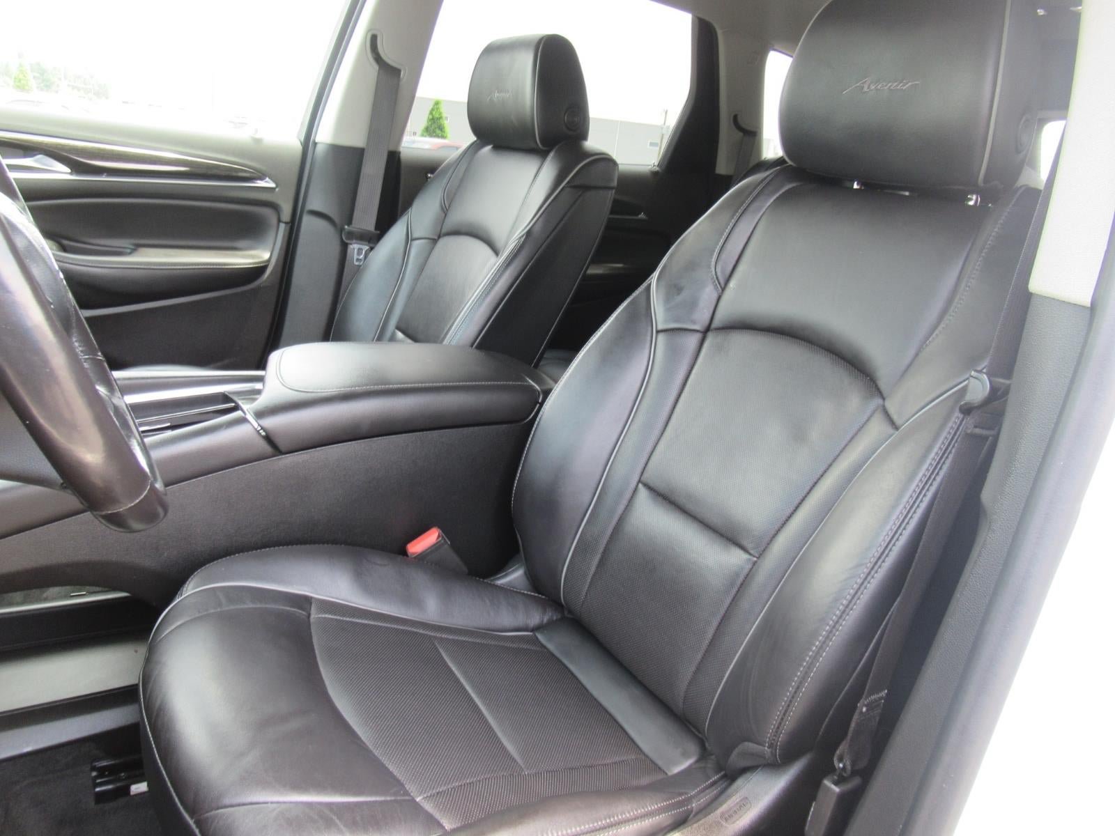 Used 2019 Buick Enclave Avenir w/ Avenir Technology Package FWD image 21