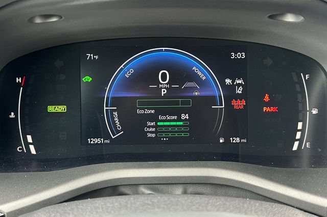 Used 2025 Toyota Camry SE FWD image 26