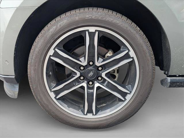 Used 2019 Ford Expedition Limited w/ Equipment Group 303A RWD image 18