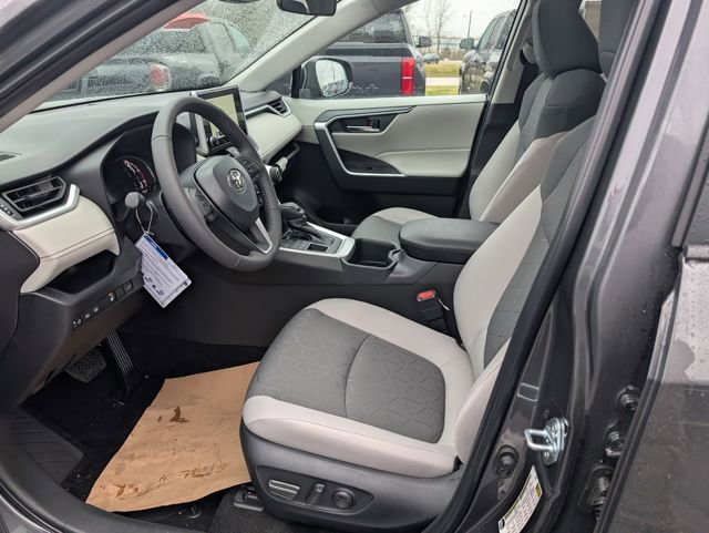 New 2025 Toyota RAV4 XLE w/ Convenience Package image 13