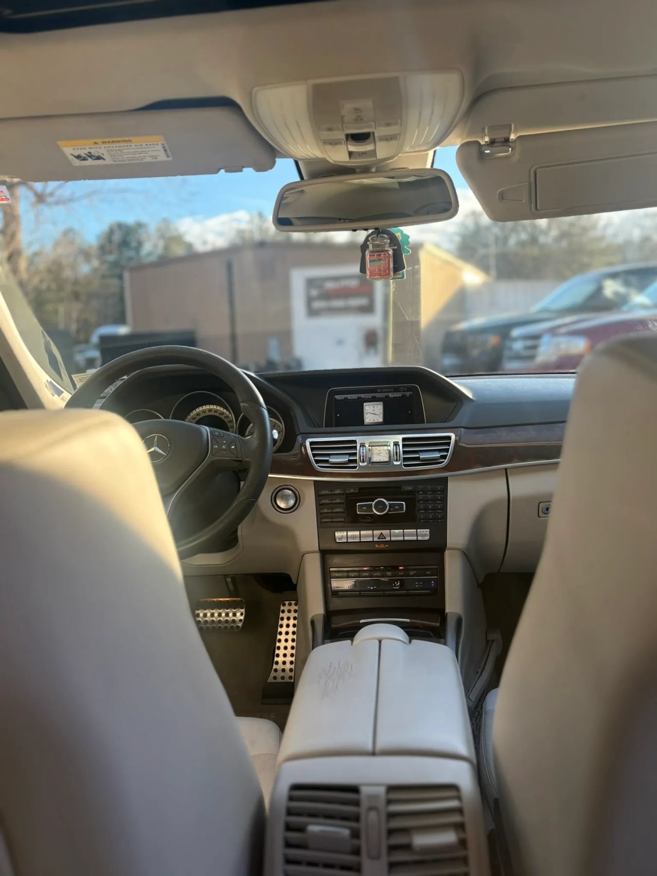 Used 2015 Mercedes-Benz E 350 4MATIC Sedan image 40