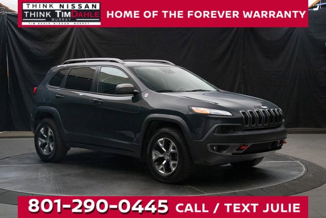 Used 2016 Jeep Cherokee Trailhawk w/ Comfort/Convenience Group image 1