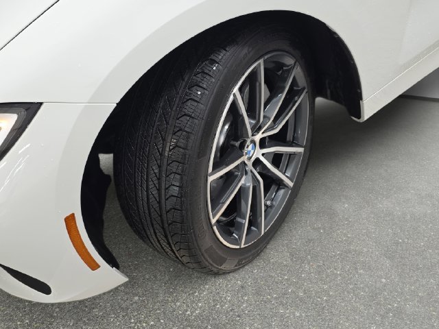 Certified 2024 BMW 430i xDrive Coupe w/ Premium Package AWD/4WD image 29