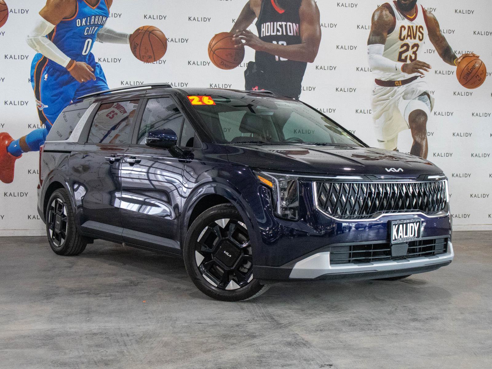 Used 2026 Kia Carnival EX image 2