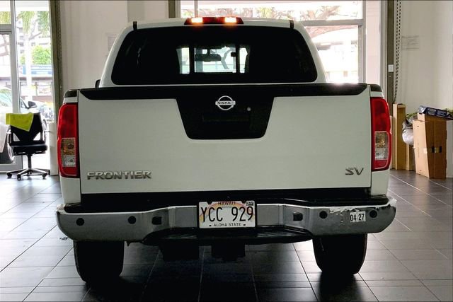 Used 2014 Nissan Frontier SV w/ SV Value Truck Package RWD image 4