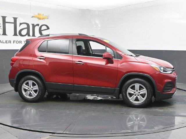 Used 2019 Chevrolet Trax LT w/ LT Convenience Package FWD image 1