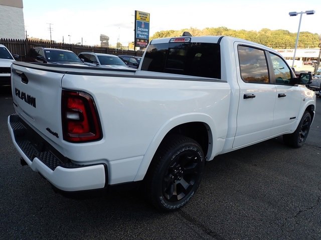 New 2026 RAM 1500 4x4 Crew Cab image 7