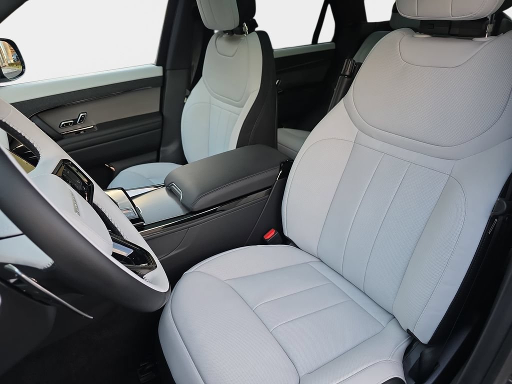 New 2026 Land Rover Range Rover Sport Dynamic SE AWD/4WD image 15