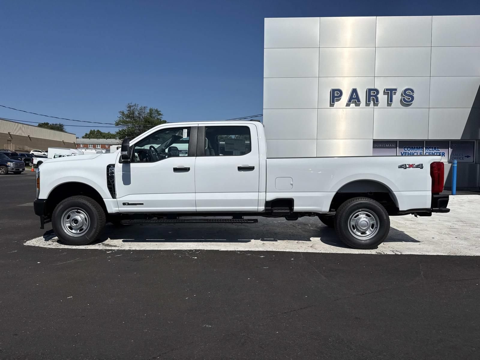 New 2026 Ford F250 XL AWD/4WD image 6