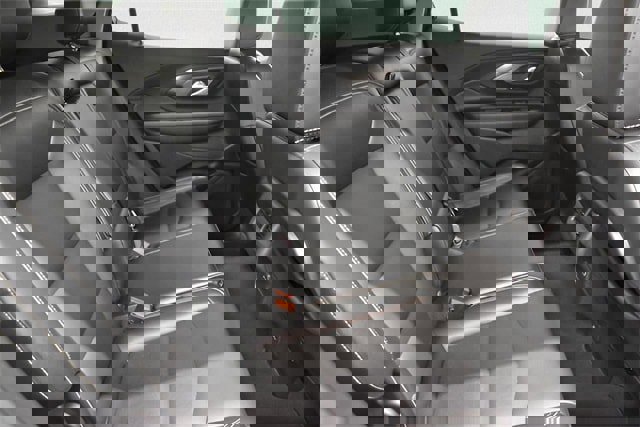 Used 2024 GMC Terrain SLT image 19