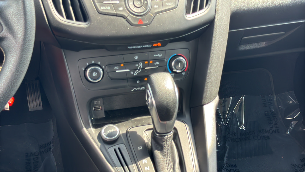 Used 2017 Ford Focus S FWD image 28
