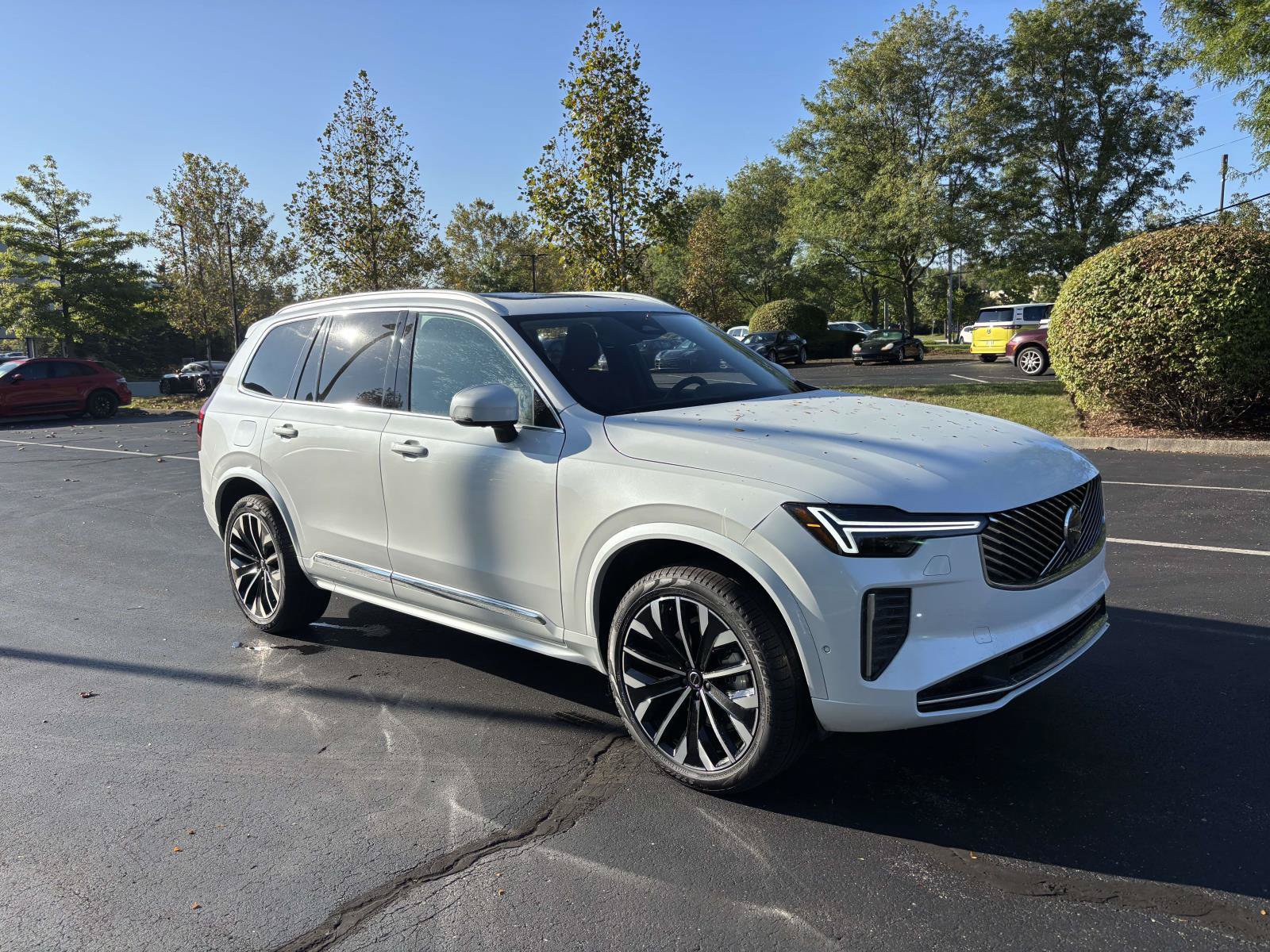 Used 2026 Volvo XC90 B6 Plus w/ Protection Package Premier AWD/4WD image 1