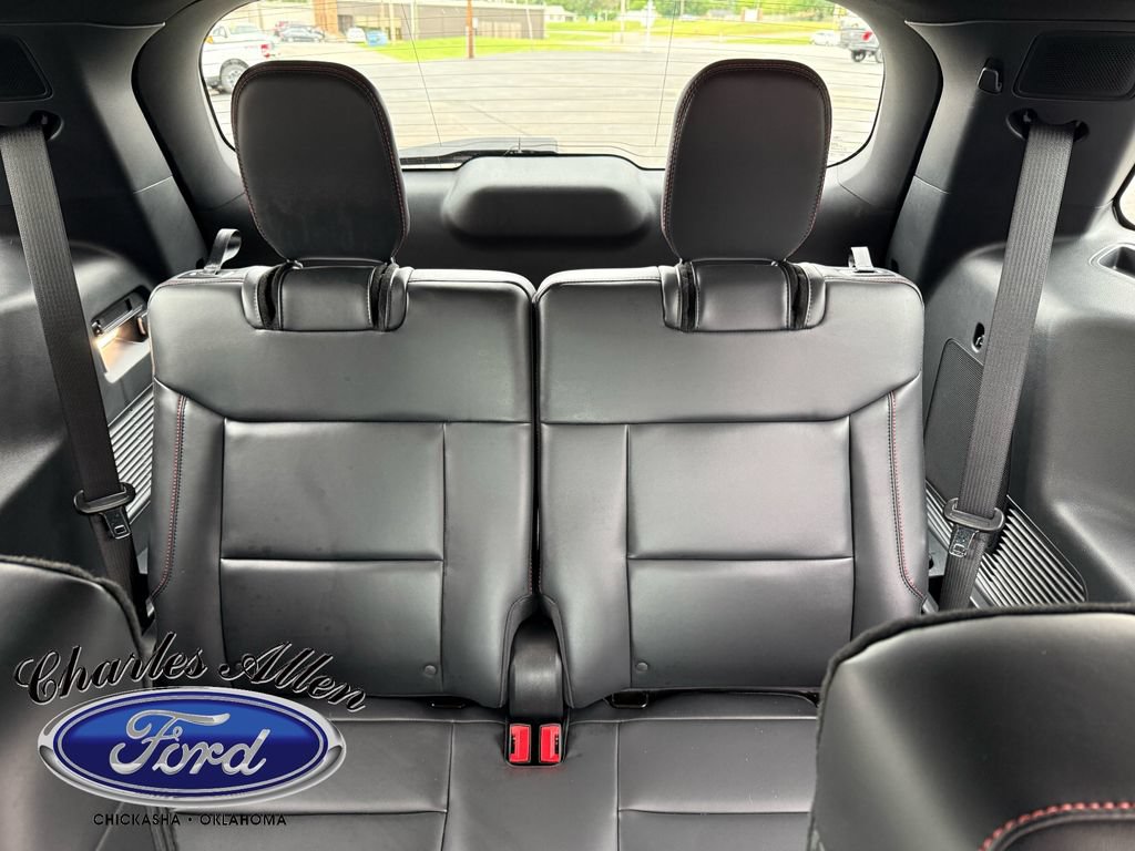 Used 2025 Ford Explorer ST-Line w/ Premium Package AWD/4WD image 19