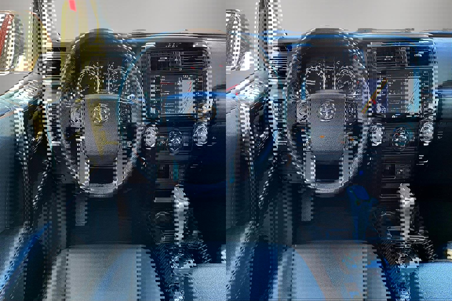 Used 2023 Toyota 4Runner TRD Off-Road Premium image 8