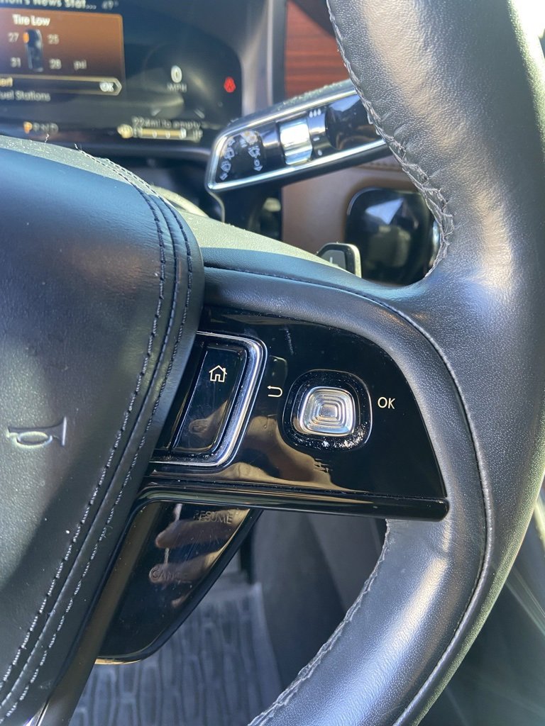 Used 2022 Lincoln Aviator Reserve w/ Elements Package Plus image 25