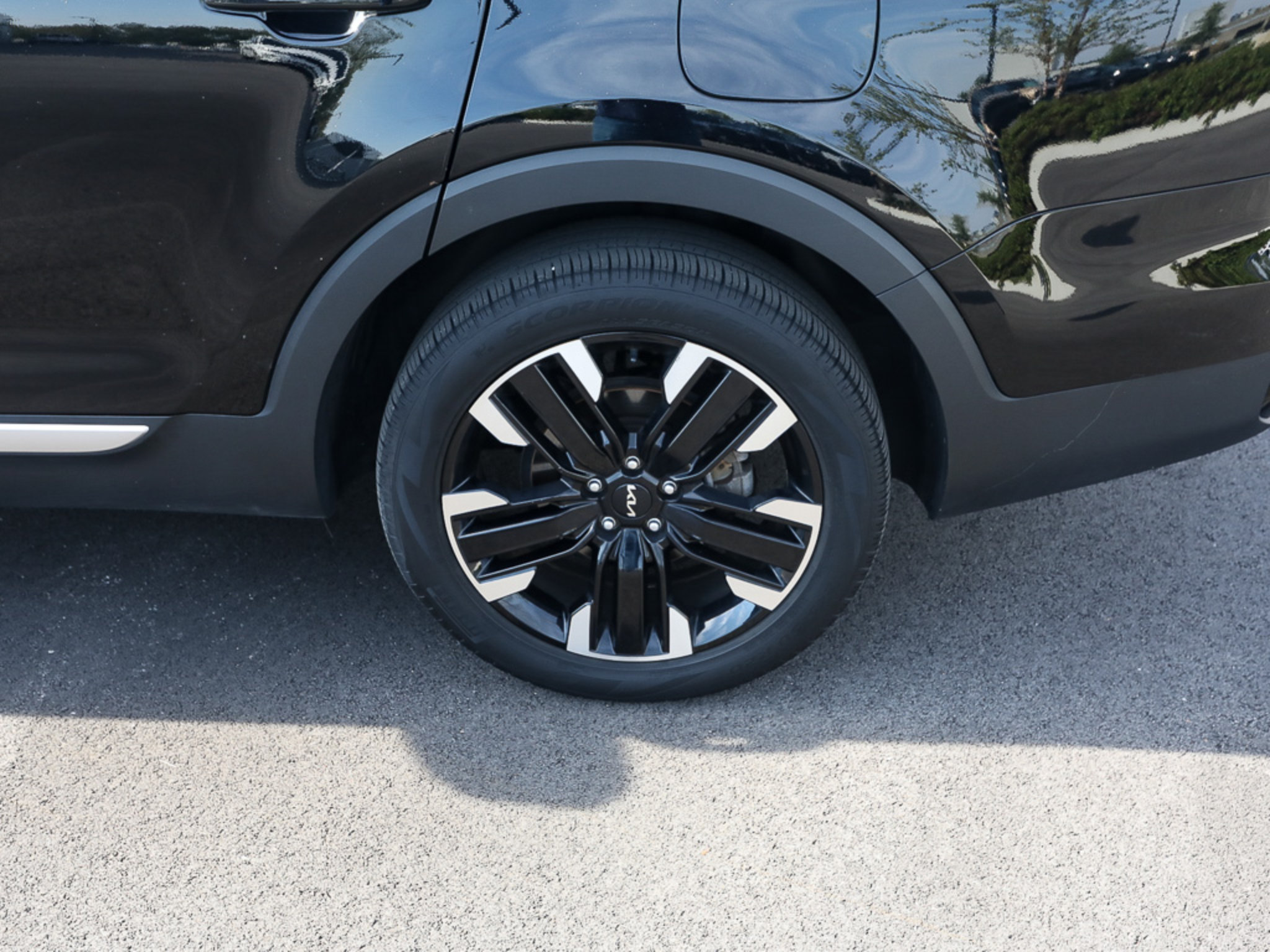 Certified 2024 Kia Telluride SX FWD image 4