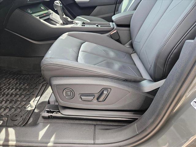 New 2025 Audi Q3 2.0T Premium Plus w/ Premium Plus Package image 4
