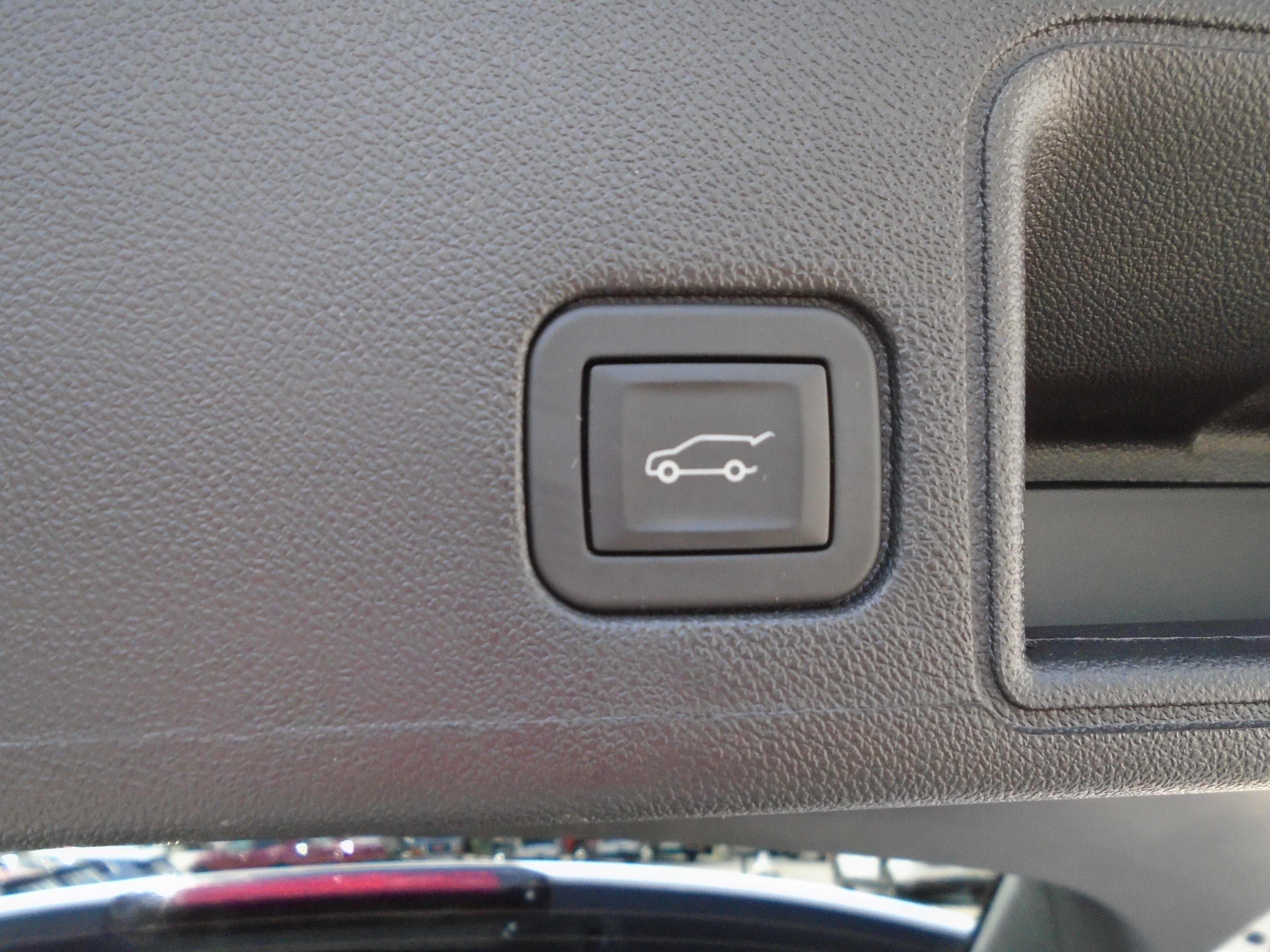 Certified 2024 GMC Terrain AT4 w/ Infotainment Package II AWD/4WD image 40