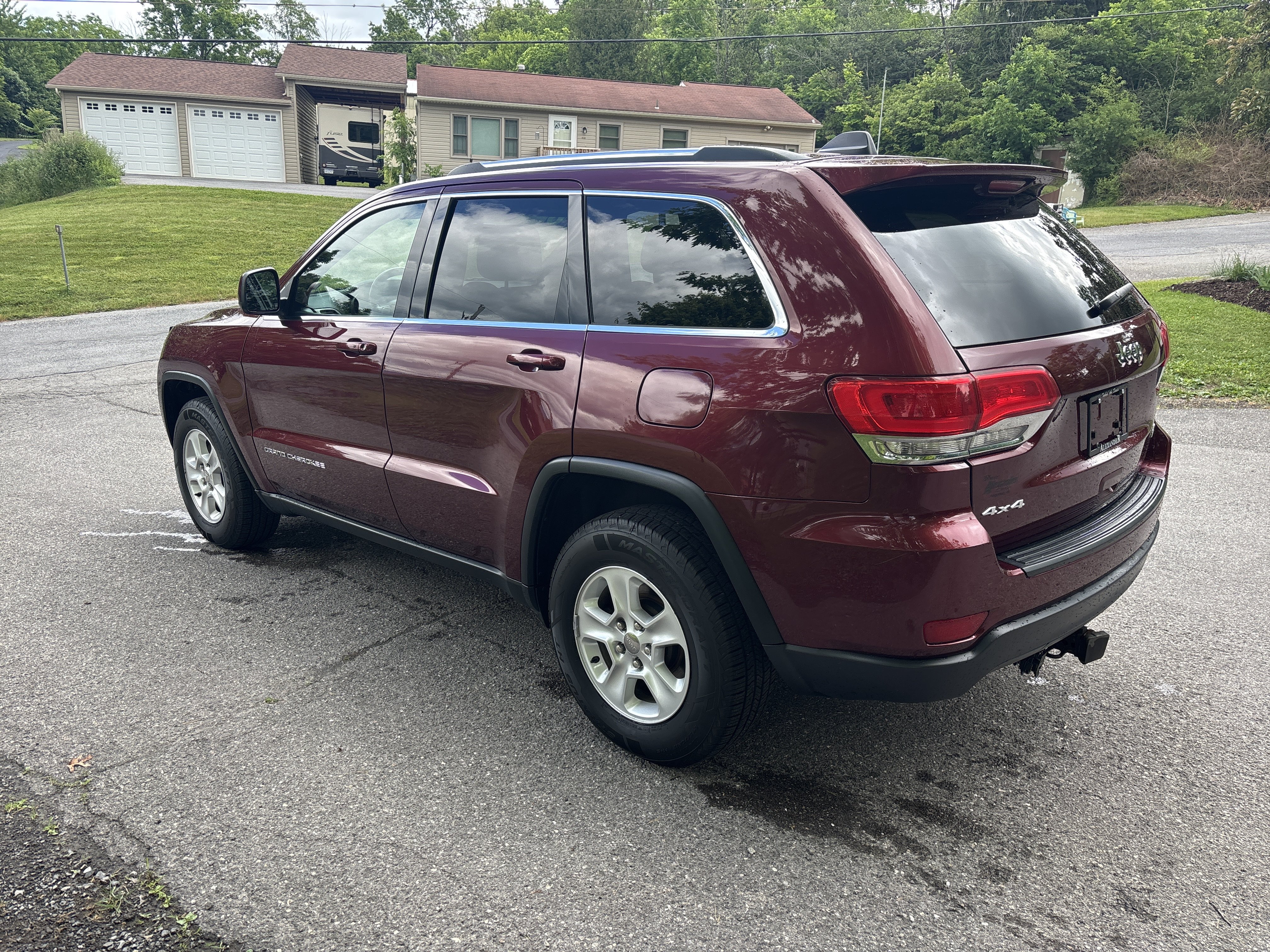Used 2016 Jeep Grand Cherokee Laredo w/ Quick Order Package 23E AWD/4WD image 6