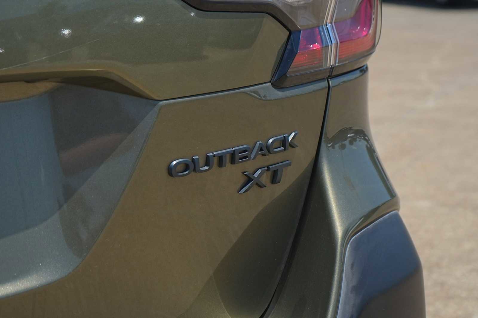 Used 2022 Subaru Outback Onyx Edition XT AWD/4WD image 8