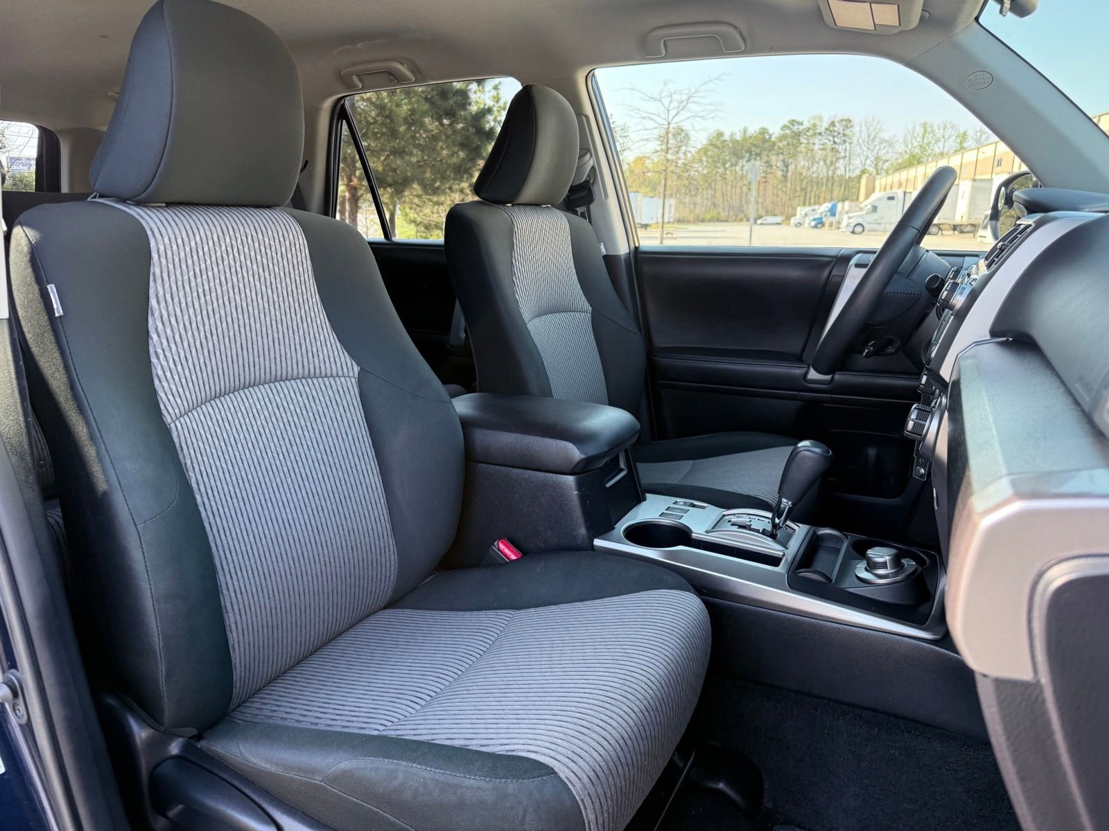 Used 2019 Toyota 4Runner SR5 image 36