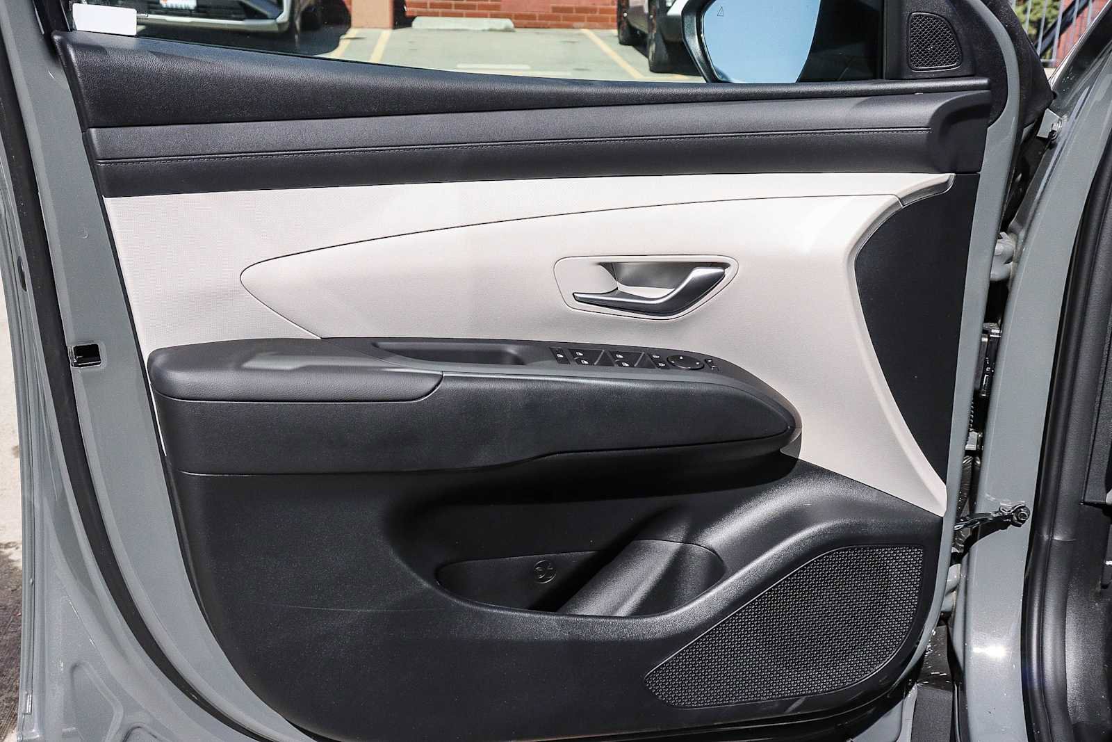 New 2026 Hyundai Tucson SEL FWD image 23