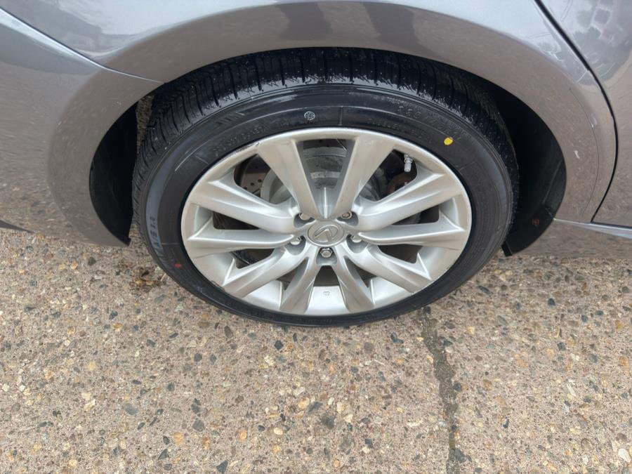 Used 2016 Lexus IS 300 AWD image 27