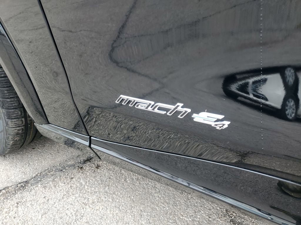 New 2026 Ford Mustang Mach-E GT image 10