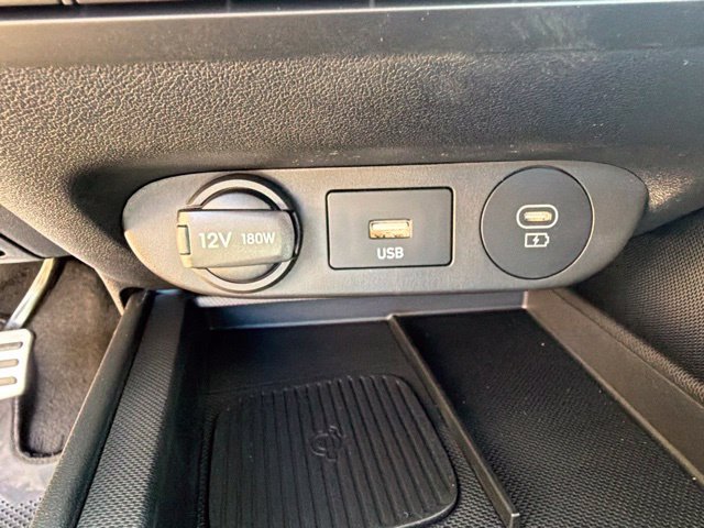 New 2026 Hyundai Elantra SEL Sport FWD image 25