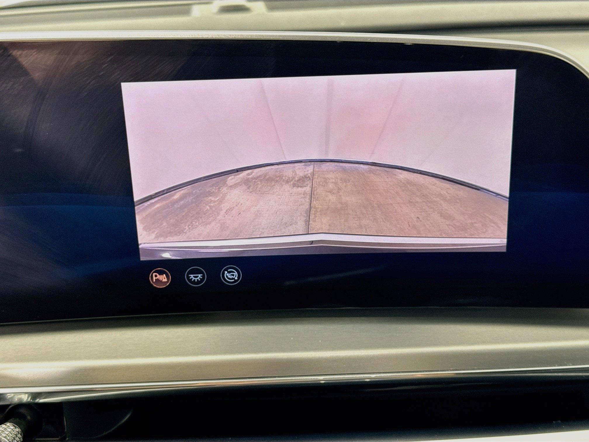 Used 2023 Cadillac Lyriq 2WD image 16