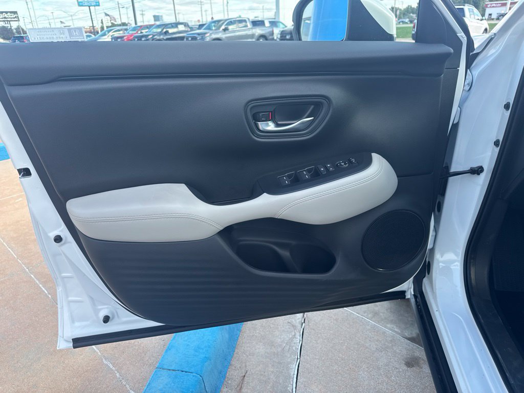 New 2027 Honda HR-V LX image 14