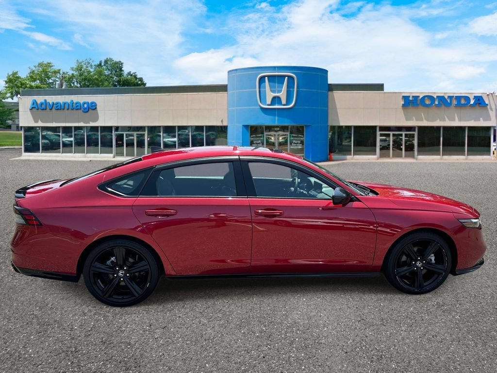 Certified 2023 Honda Accord Sport image 3