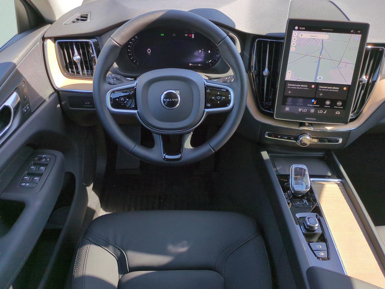 New 2026 Volvo XC60 B5 Core image 24