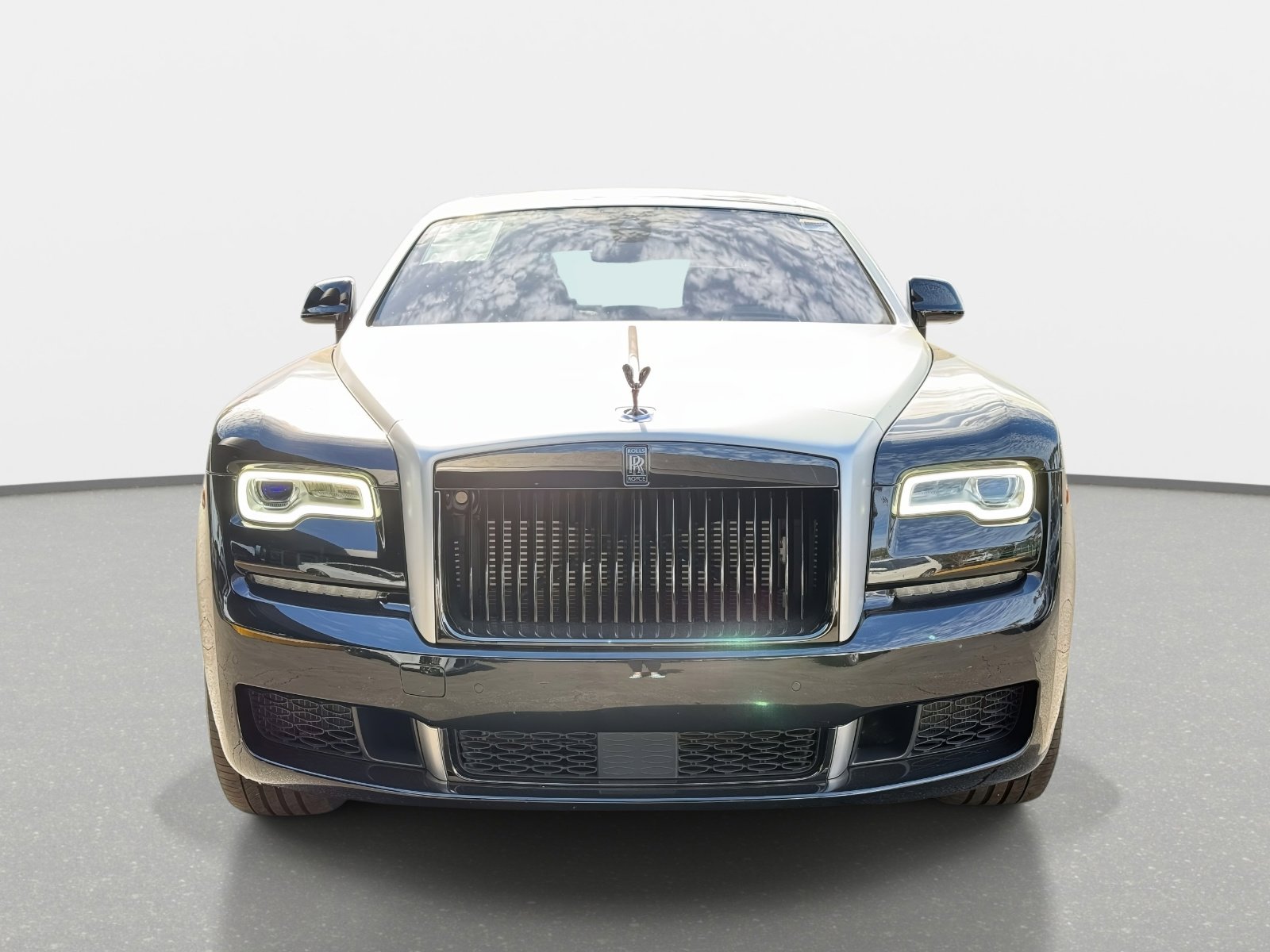 Used 2020 Rolls-Royce Ghost Black Badge image 8