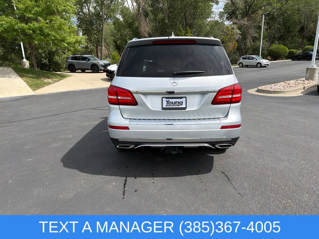 Used 2017 Mercedes-Benz GLS 450 4MATIC image 4