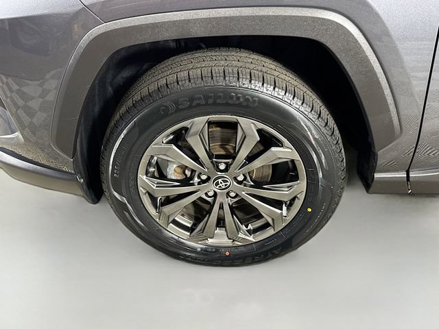 Used 2024 Toyota RAV4 Limited w/ Advanced Technology Package image 4