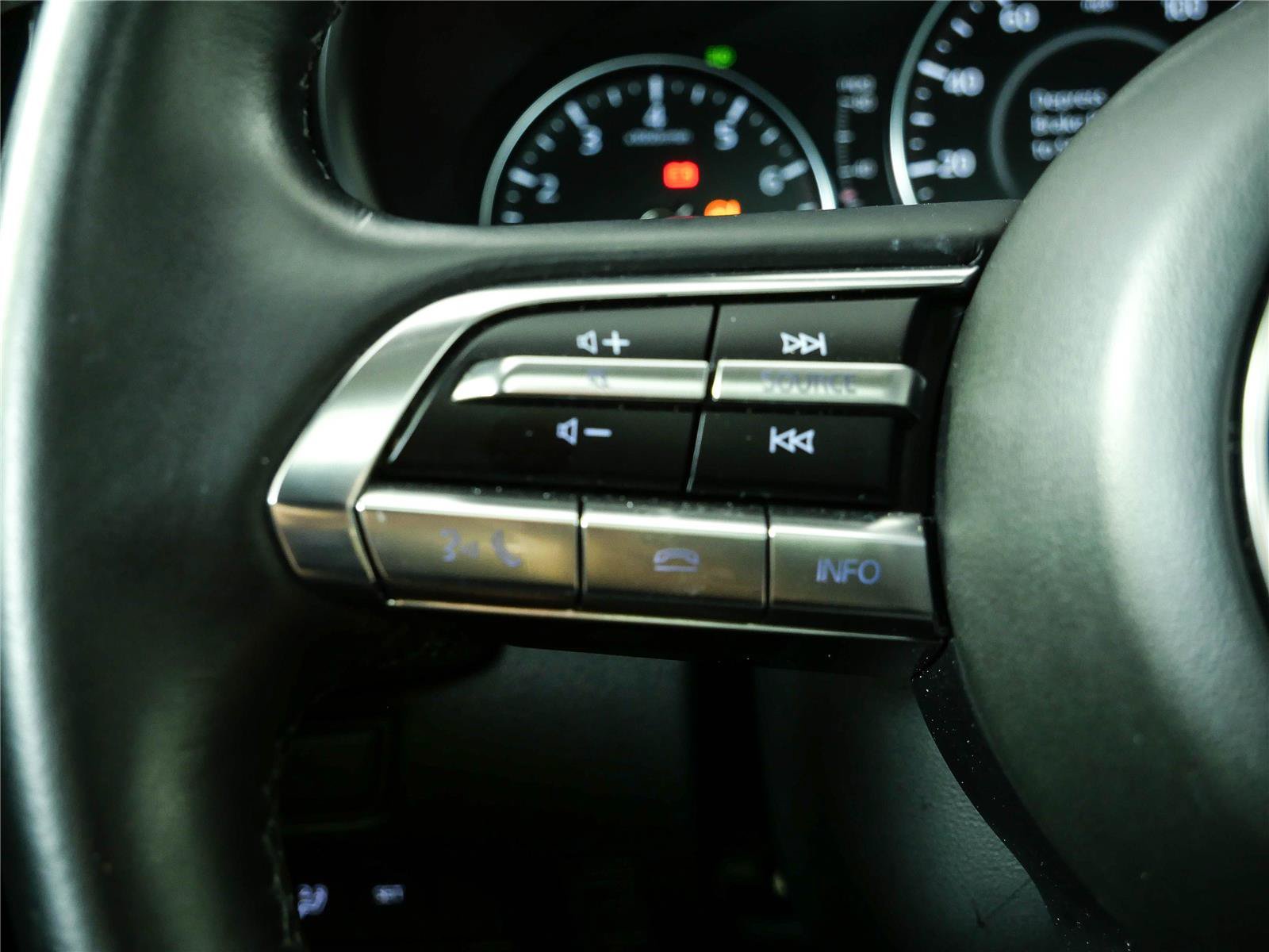 Used 2024 MAZDA CX-50 AWD 2.5 S w/ Cargo Package image 11