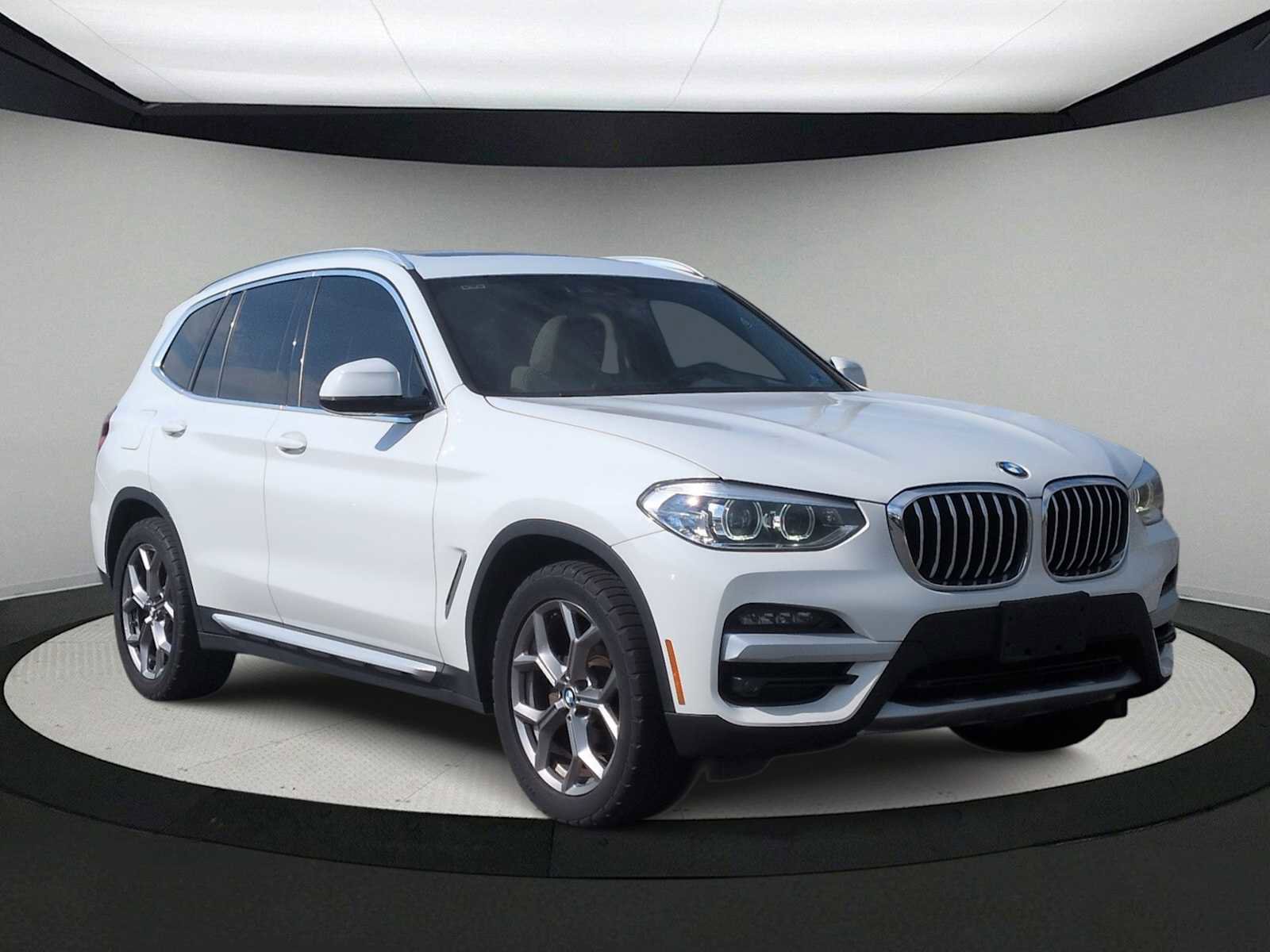 Used 2020 BMW X3 xDrive30i w/ Premium Package image 2