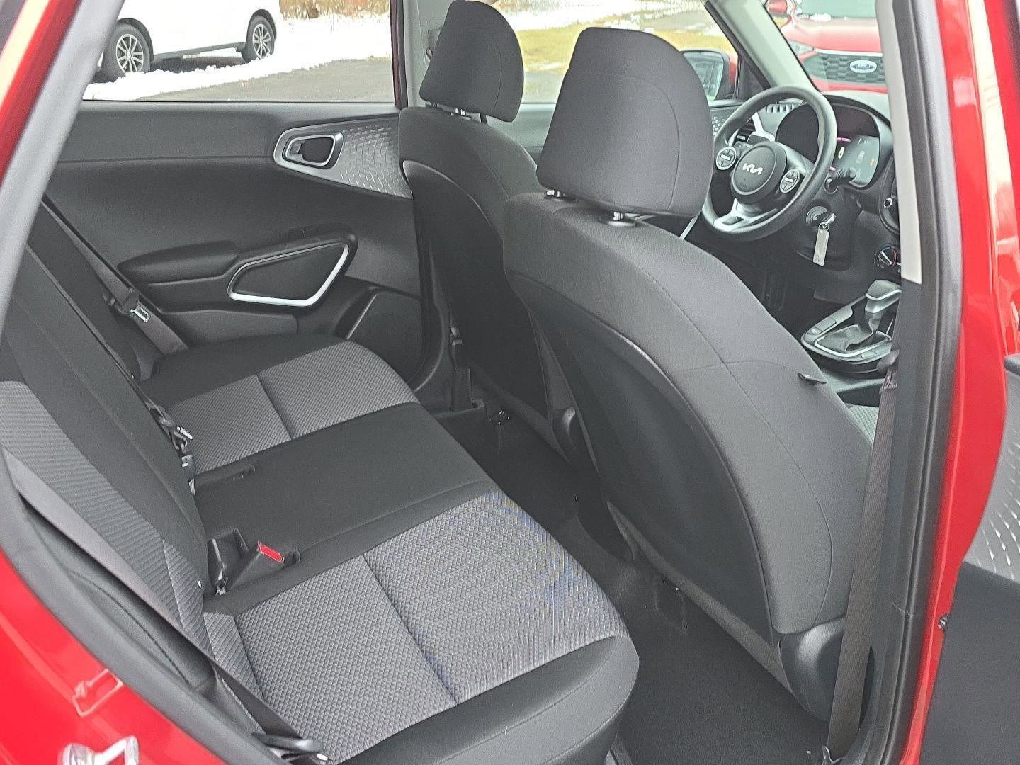 Used 2024 Kia Soul LX w/ Option Group 015 image 20