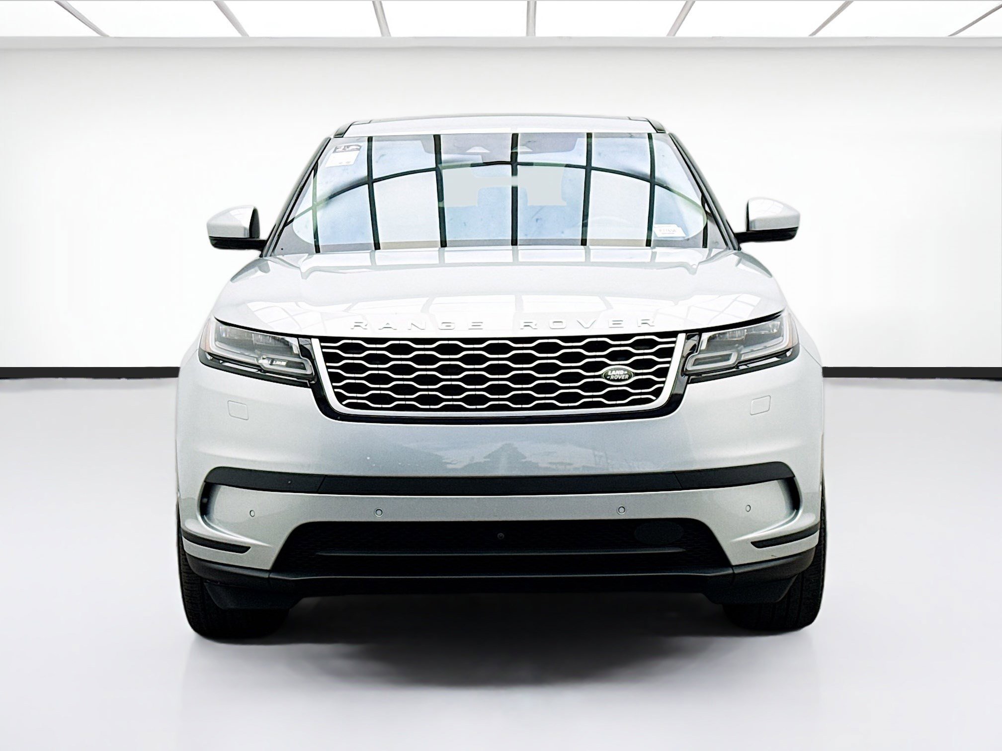 Used 2021 Land Rover Range Rover Velar S AWD/4WD image 2
