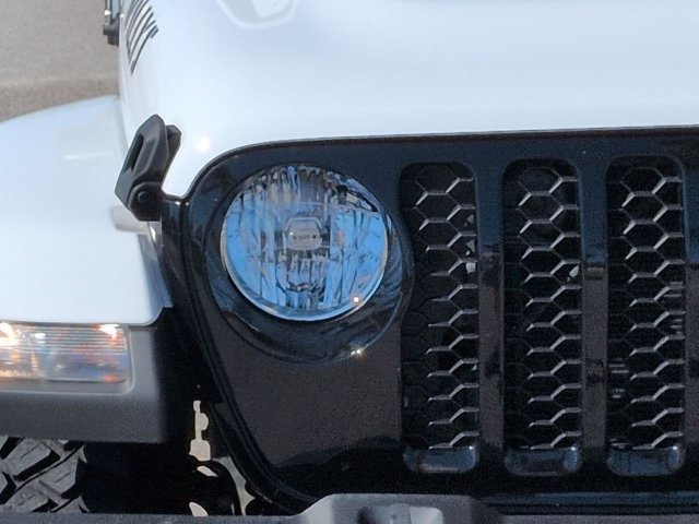 Used 2023 Jeep Gladiator Sport AWD/4WD image 10