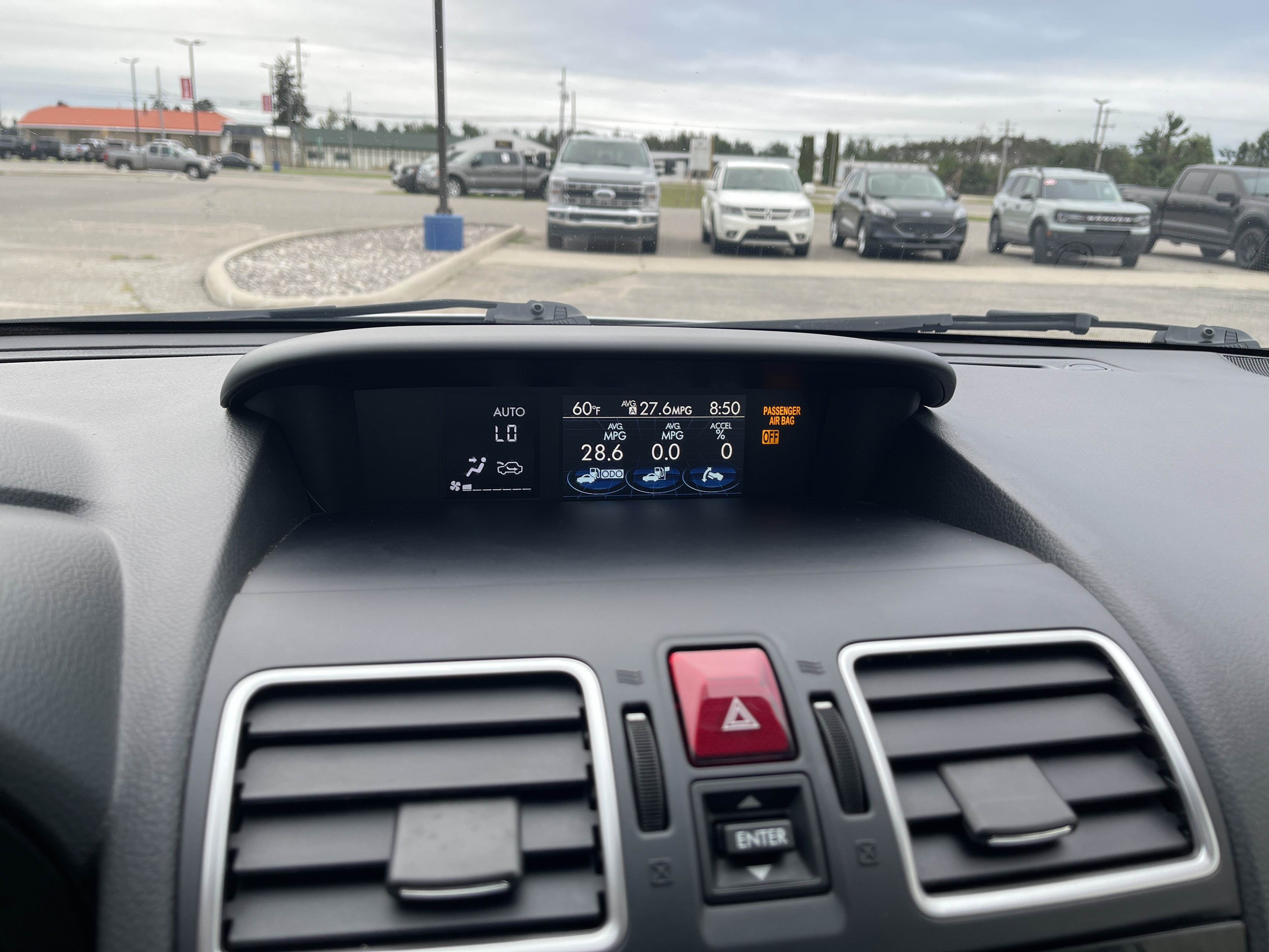 Used 2018 Subaru Forester 2.5i Premium AWD/4WD image 18