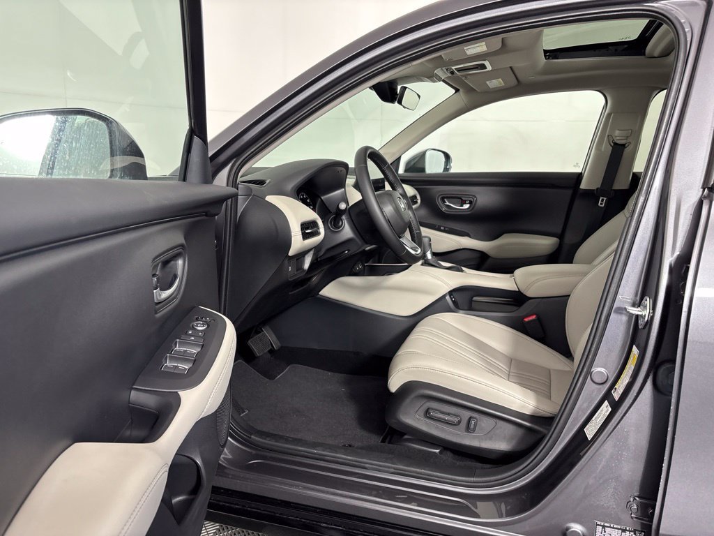 Used 2027 Honda HR-V EX-L image 23