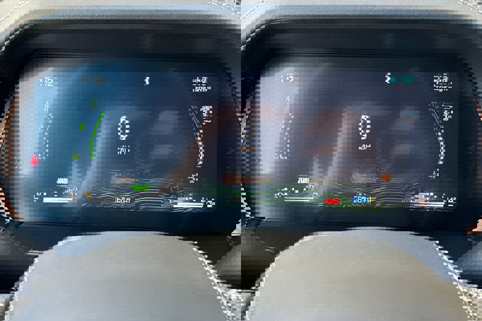 Used 2022 Jeep Grand Cherokee Overland w/ Advanced Protech Group III image 30