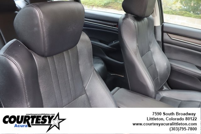 Used 2020 Honda Accord Touring image 32