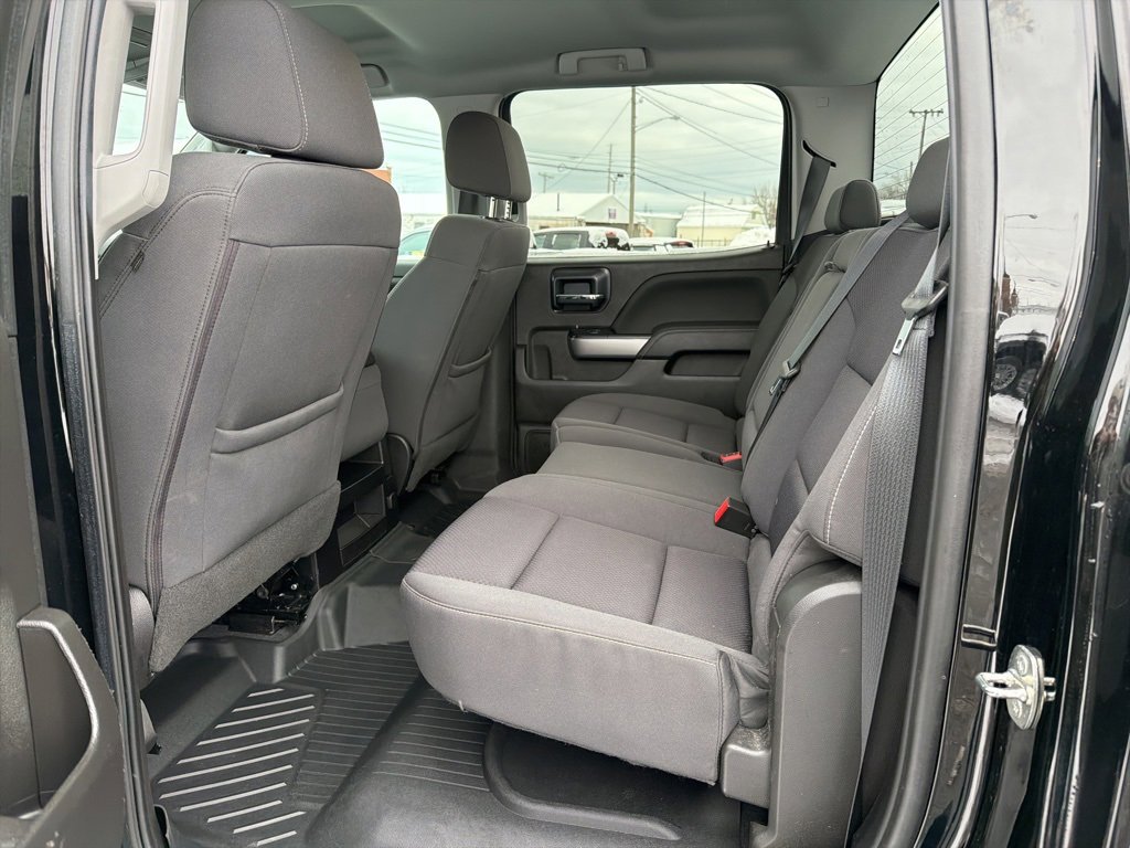 Used 2018 Chevrolet Silverado 1500 LT w/ All Star Edition image 19