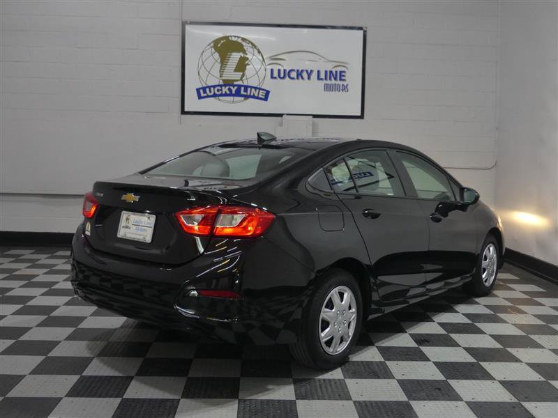Used 2018 Chevrolet Cruze LS FWD image 10